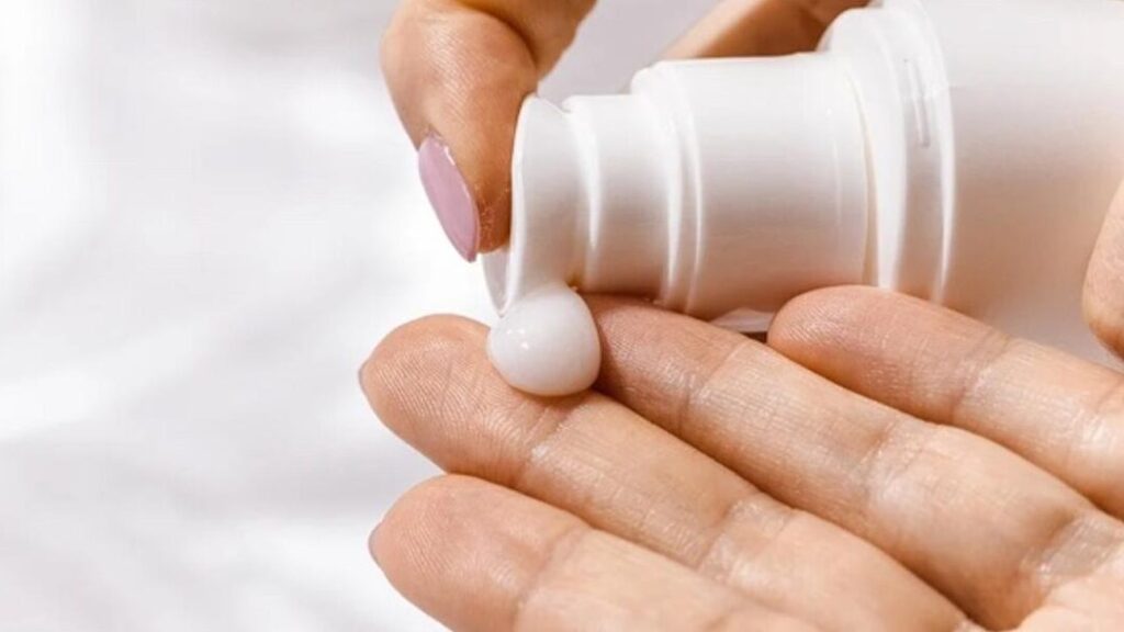 Impacto de la aplicación diaria de crema hidratante ¡Te sorprenderá! 1 impacto de la aplicacion diaria de crema hidratante te sorprendera